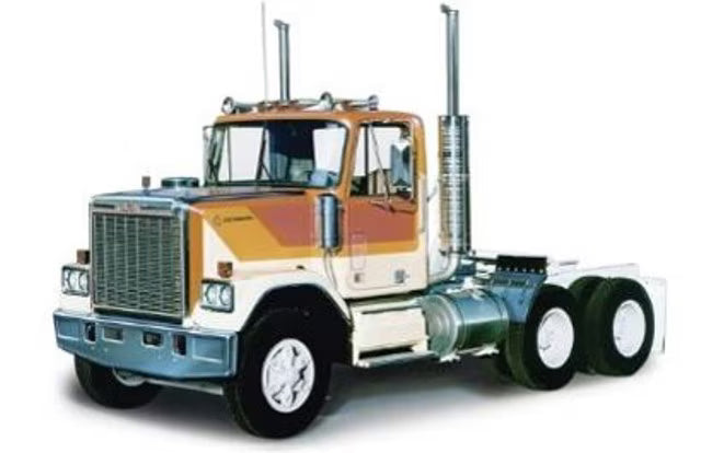 [ Pre-order ] U64TR013 ixo 1:64 GMC General USA Limited Series