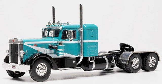[ Pre-order ] TR264 ixo 1:43 Peterbilt 350 1952 Light Blue