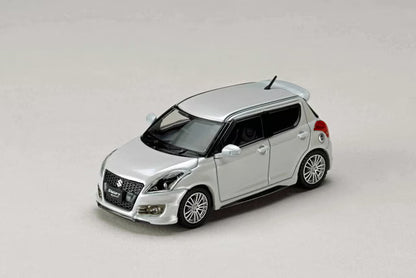 [ Pre-order ] HJ642082S Hobby Japan 1:64 Suzuki Swift Sport (ZC32S) with Genuine Options - Platinum Silver Metallic