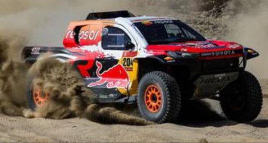 [ Pre-order ] S6267 Spark 1:43 Toyota Hilux GR No.204 8th Dakar Rally 2026 T. Price - A. Monleon