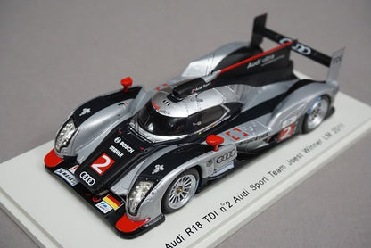 1:43 SPARK 43LM11 Audi R18 TDI Audi Sport Team Joest Le Mans Win 2011 #2