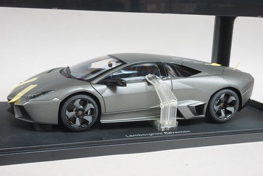 1:18 AUTOart 74591 Lamborghini Reventon Gray