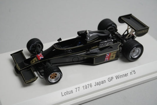 1:43 Rave R70042 Lotus 77 #5 winner of the 1976 Japanese GP M. Andretti model car