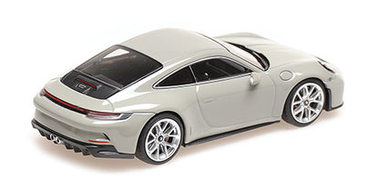 [ Back-order ] MINICHAMPS 410069600 1:43 Porsche 911 GT3 Touring 2021 Choke Silver model car
