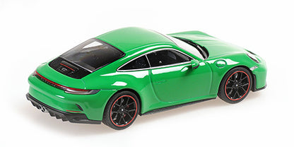 [ Back-order ] MINICHAMPS 410069602 1:43 Porsche 911 GT3 Touring 2021 Green Black model car