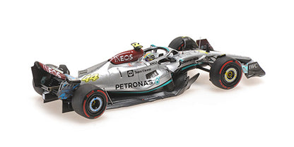 [ Back-order ] MINICHAMPS 417221044 1:43 M-AMG Petronas W13 Hamilton 2022 British GP 3rd place model car