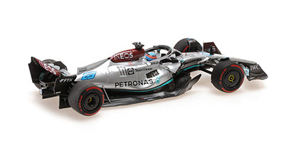 [ Back-order ] MINICHAMPS 417223163 1:43 M-AMG Petronas W13 Russell first P in 2022 Hungarian GP model car
