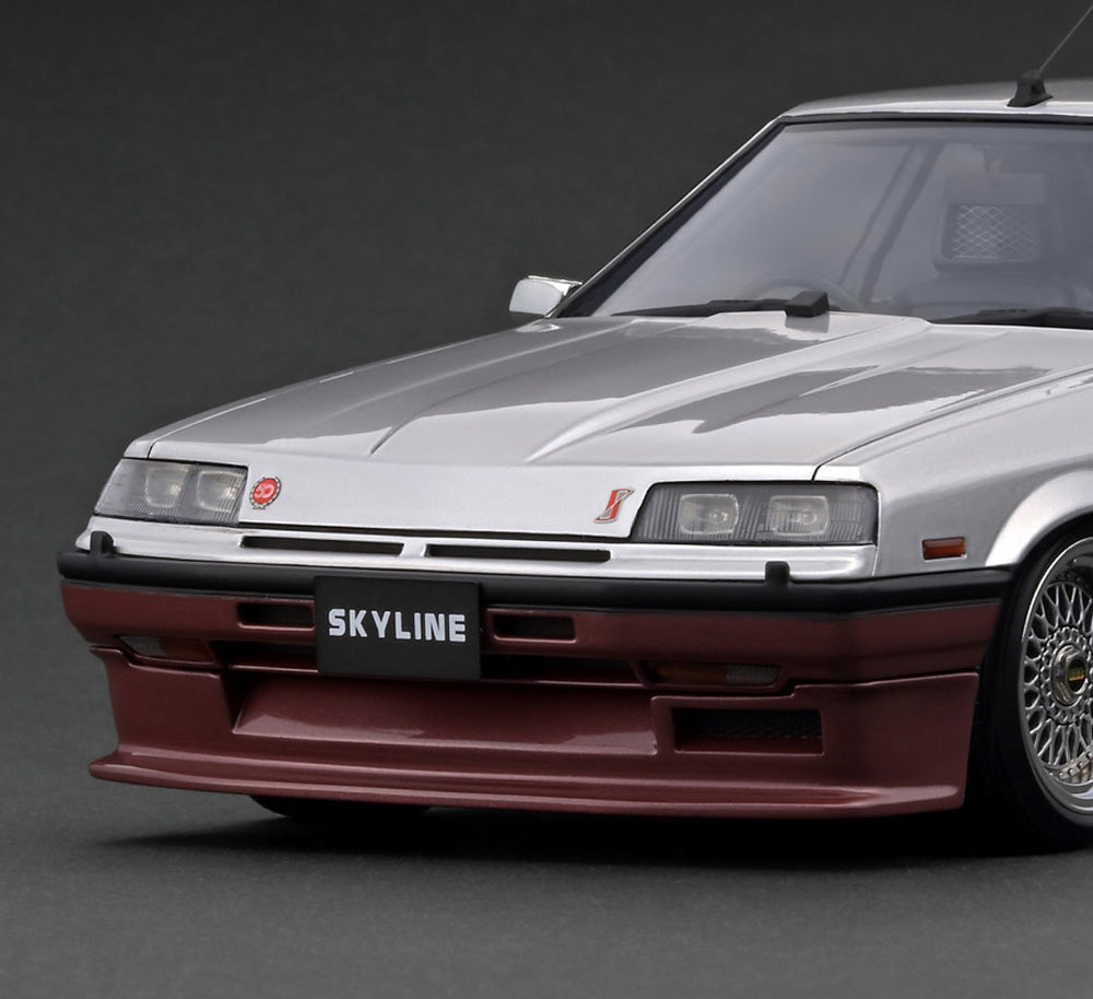 [Back-order] ignition model IG2441 1:18 Nissan Skyline 2000 RS-X Turbo-C (R30) Silver/Red