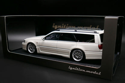 IG2885 ignition model 1:18 Nissan STAGEA 260RS (WGNC34) Pearl White Resin