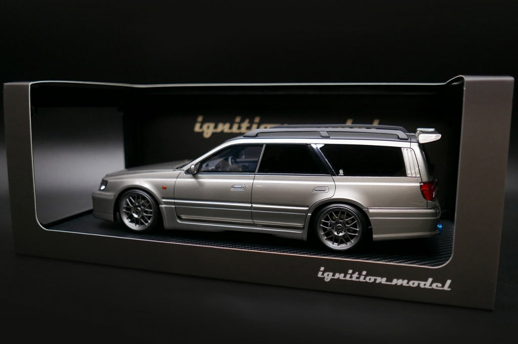 [Back-order] ignition model IG2888 1:18 Nissan STAGEA 260RS (WGNC34) Silver