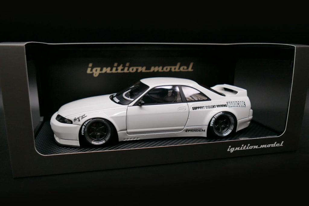 [Back-order] ignition model IG3029 1:18 PANDEM GT-R (BCNR33) White