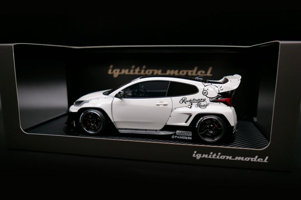 [Back-order] ignition model IG2900 1:18 PANDEM GR YARIS (4BA) White