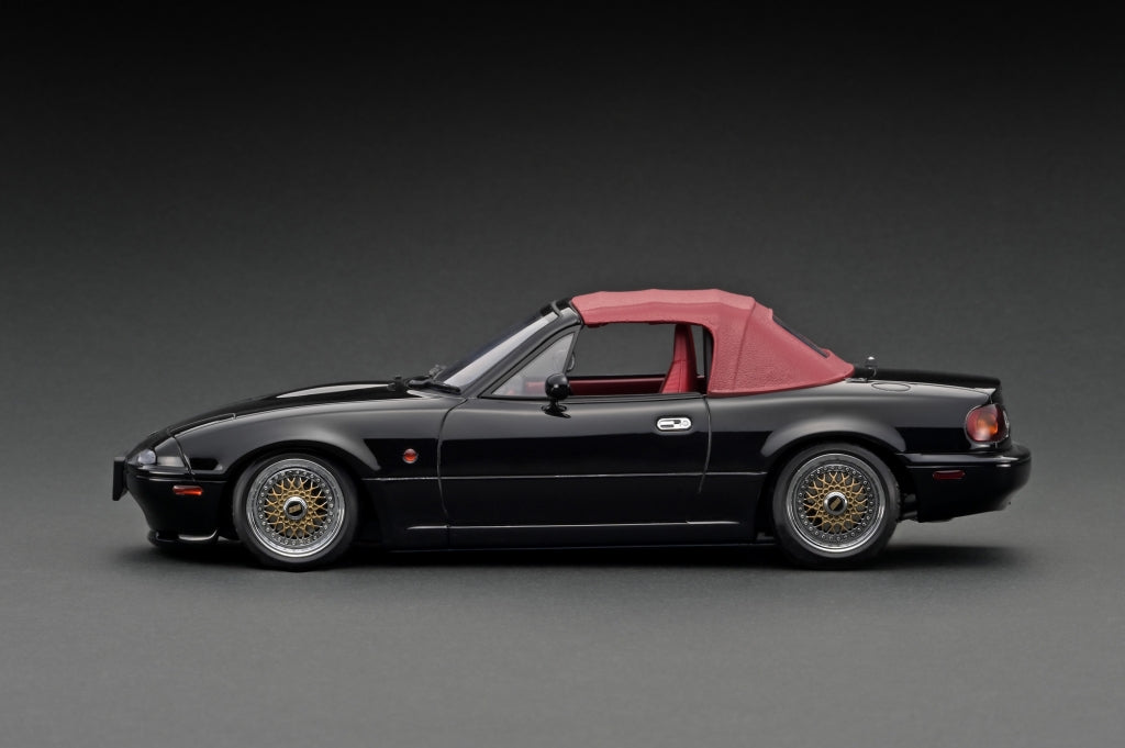 [ Back-order ] ignition model IG3197 1:18 Eunos Roadster (NA) Black