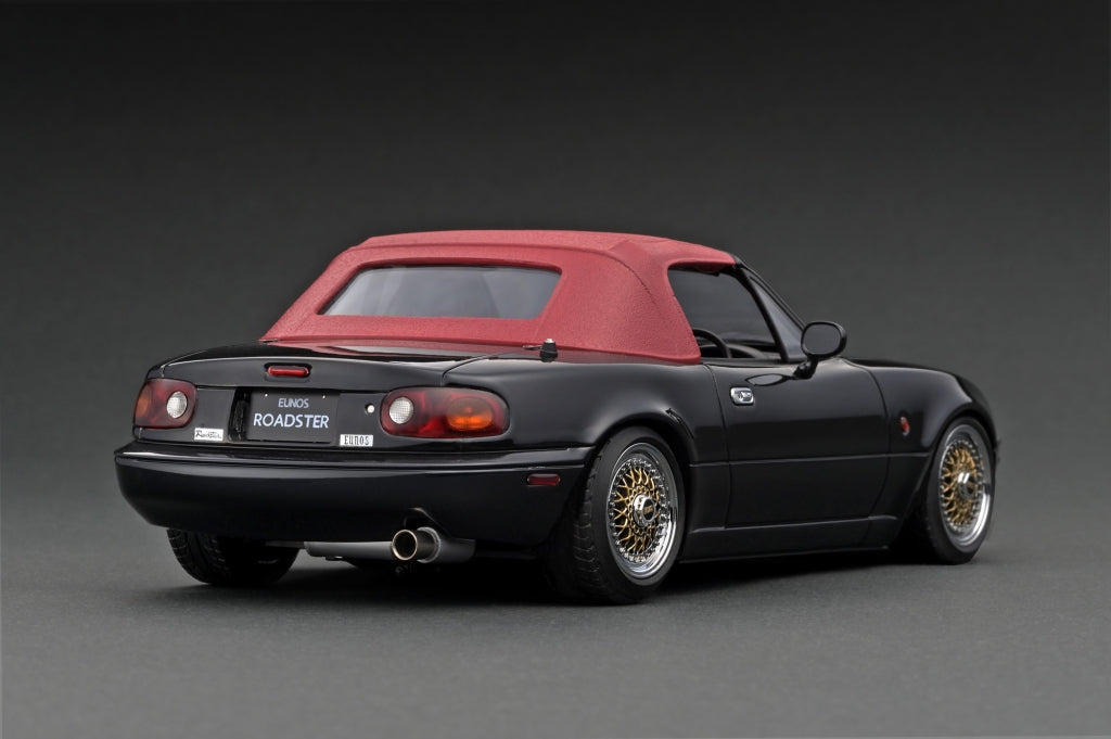 [ Back-order ] ignition model IG3197 1:18 Eunos Roadster (NA) Black