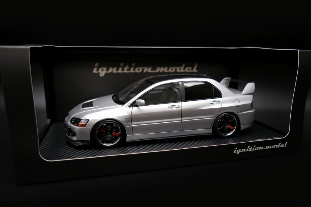 IG2376 ignition model 1:18 Mitsubishi Lancer Evolution IX (CT9A) Silver Resin