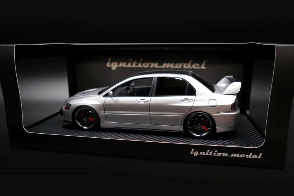 IG2376 ignition model 1:18 Mitsubishi Lancer Evolution IX (CT9A) Silver Resin