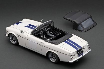 [ Back-order ] ignition model IG2707 1:18 DATSUN Fairlady 2000 (SR311) White/Blue