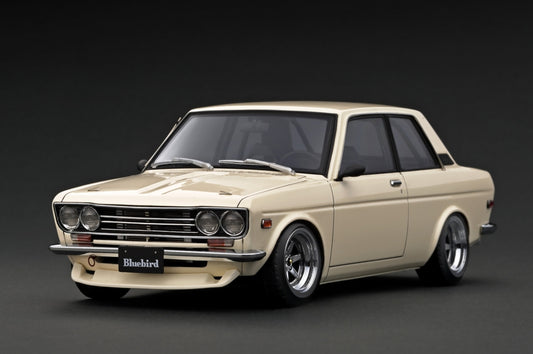 [ Back-order ] ignition model IG3305 1:18 Datsun Bluebird (510) White