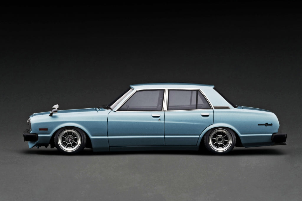 [ Back-order ] ignition model IG3432 1:18 Toyota Mark II Sedan Grande (MX41) Light Blue Metallic