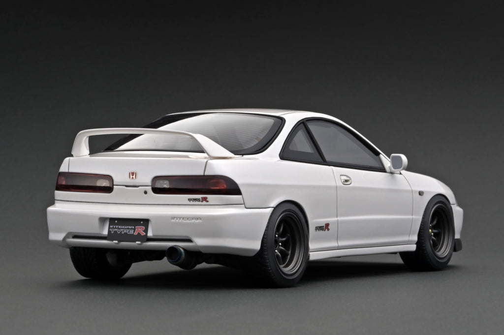 [ Back-order ] ignition model IG3575 1:18 Honda INTEGRA (DC2) TYPE R Pearl White