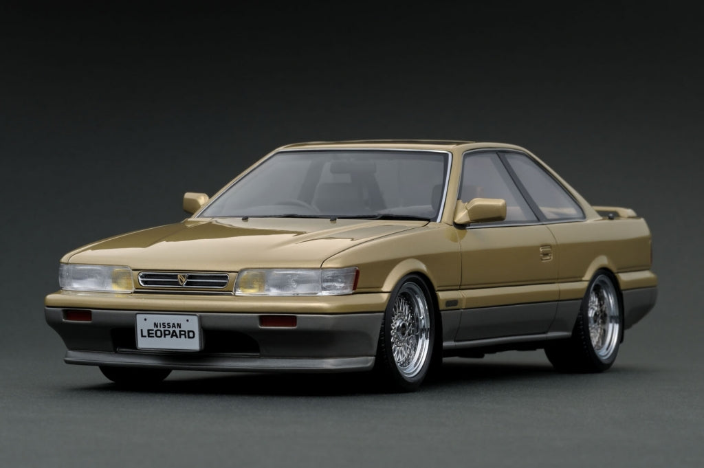 [ Back-order ] ignition model IG3815 1:18 Nissan Leopard Ultima V30TWINCAM TURBO Gold/Silver model car
