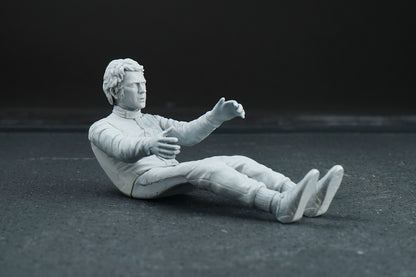 [Back-order] Model Factory HIRO R012-0019 1:12 DIVE NINE Figure Series Driver Type S.M SITTING MFH