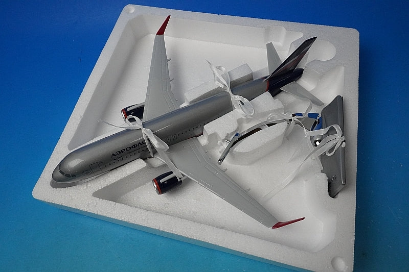 1:100 A320-200 Aeroflot VQ-BSU Other airplane model