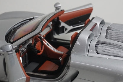 1:18 AUTOart 78041 Porsche Carrera GT Silver model car