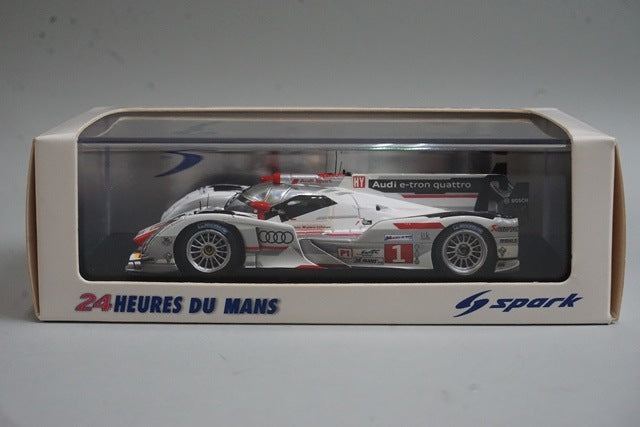 1:43 SPARK 43LM12 Audi R18 E-tron quattro Audi Sport Team Joest Le Mans Winner 2012 #1