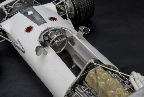 K828 Model Factory HIRO 1:12 Honda RA301 Ver.B 1968 Rd.6 British GP #7 J.Surtees Fulldetail Kit