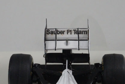 1:43 SPARK SJ005 Sauber C30 Ferrari Monaco GP 2011 #16 model car