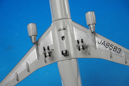 1:400 MD-11 JAL J-Bird Golden Eagle JA8583 10074 Phoenix airplane model