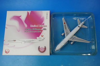 1:400 MD-11 JAL J-Bird Golden Eagle JA8583 10074 Phoenix airplane model