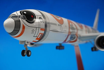 1:200 B777-300ER ANA STAR WARS BB-8 JA789A NH20095 ANA airplane model