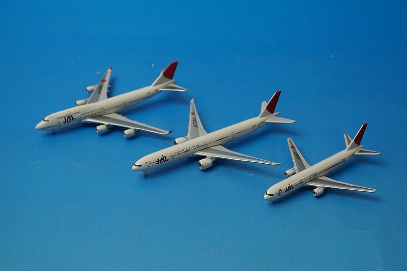 1:1000 B747-400 B777-300ER B767-300 JAL Arc Painting JA8088 JA732J JA8397 570114 Herpa