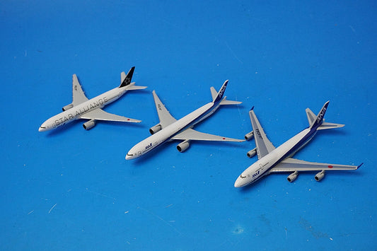 1:1000 B777-300ER B747-400 B777-200 ANA Star Alliance Star Alliance etc. JA732A JA404A JA711A NHS10001 ANA In-flight Sales airplane model