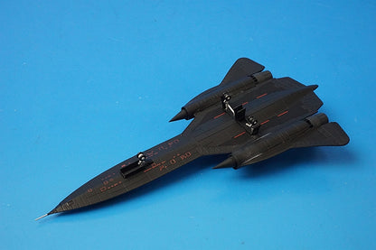 1:200 SR-71A Blackbird US Air Force Skunk Works 553025 Herpa