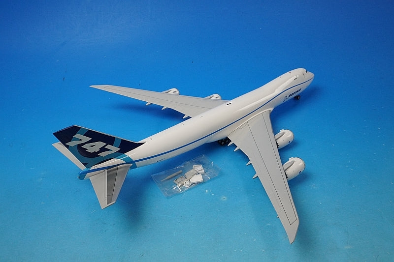 1:200 B747-8F Boeing Freighter House Color N747EX LH2074 JC Wings airplane model