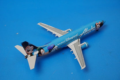 1:400 B737-400 Alaska Airlines Disney N784AS GJASA445 Gemini airplane model
