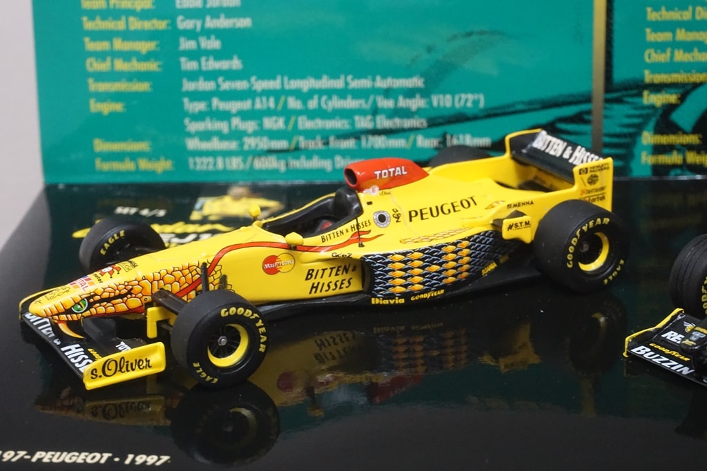 1:43 MINICHAMPS 402109798 Jordan Set 4/5 197 Peugeot 1997 / 198 Mugen Honda 1998