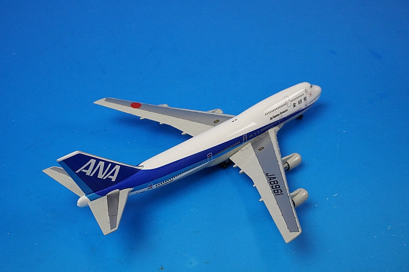 1:400 B747-400 ANA Kanji Logo JA8961 NH40015 ANA