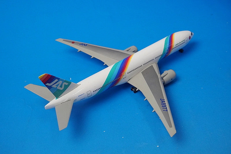 1:400 B777-200 JAS Rainbow Seven JA8977 55050 Gulliver airplane model