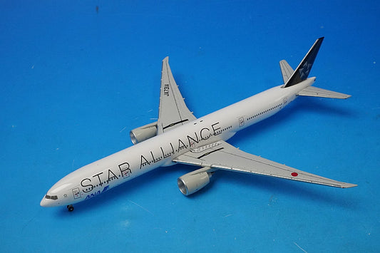 1:400 B777-300ER ANA Star Alliance JA731A NH40051 ANA airplane model