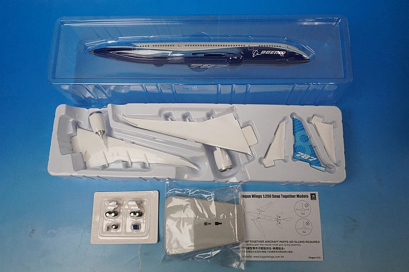 1:200 B787-8 Boeing House Color *Registration number not assigned 11281 Hogan airplane model