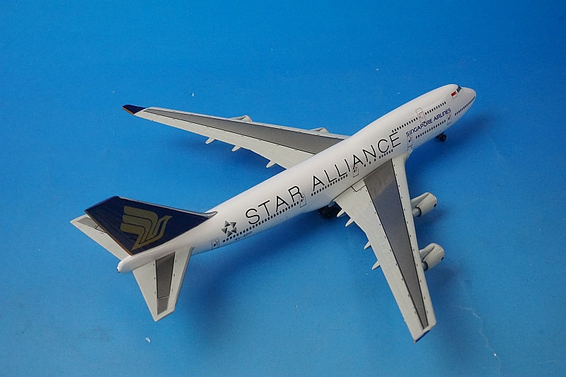 1:400 B747-400 Singapore Star Alliance 9V-SPP 55762 Dragon