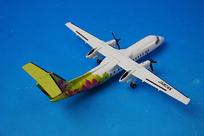 1:200 DHC8-300 A-net Cosmos JA804K DH28004 ANK airplane model