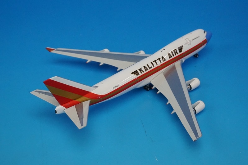 1:400 B747-446 (BCF) Kalitta Air Mask Paint N744CK 04381 Phoenix airplane model