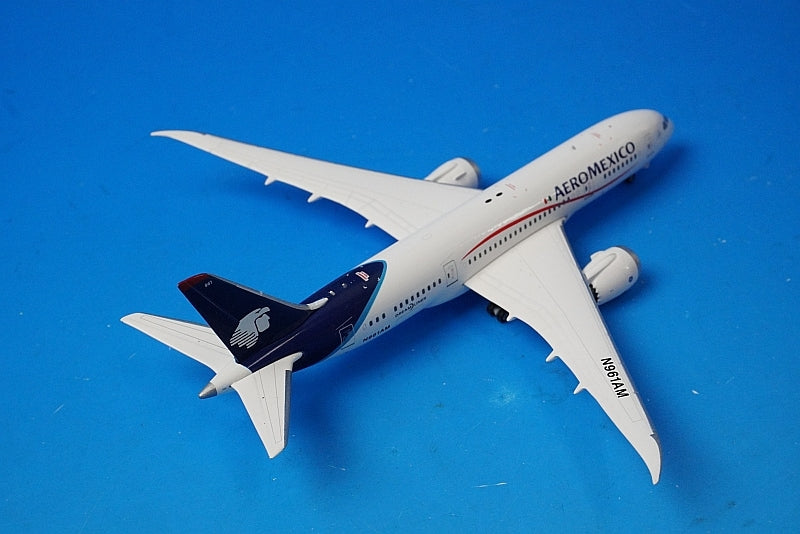 1:400 B787-8 Aeromexico N961AM 10820 Phoenix airplane model