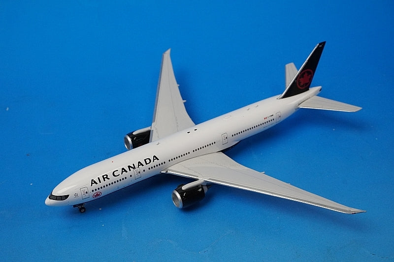 1:400 B777-200LR Air Canada C-FNND 04215 Phoenix airplane model