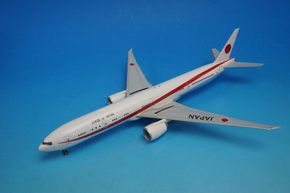 1:200 B777-300ER Next Government Aircraft with WiFi Radome and Gear N509BJ JG20107 ANA